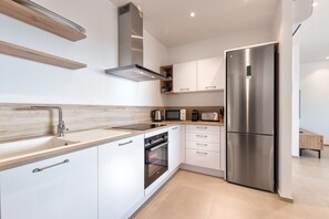 Fridge, microwave, oven, dishwasher