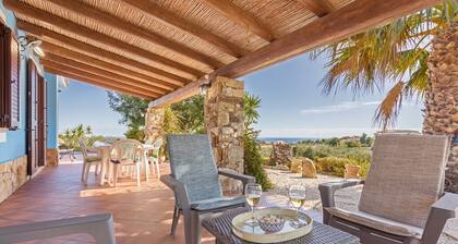 Villa Favòla independent with private pool