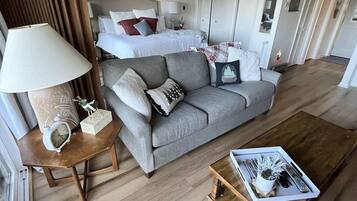 1 bedroom, in-room safe, free WiFi, bed sheets