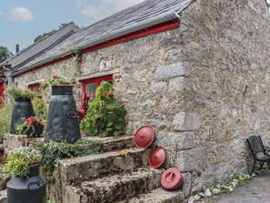 Cottage | Exterior detail - The Dairy (Ardfinnan)