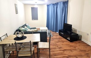 Leilighet, flere senger | Spiseområde