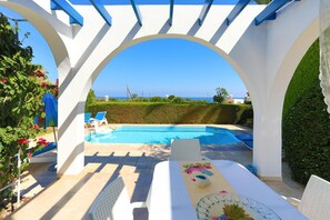 House - Lemon Grove Villa Ena (Argaka)