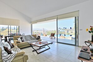 House | 3 bedrooms - Villa Sophia Latchi in Neo Chorio (Neo Chorio)
