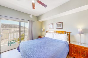 6 bedrooms, iron/ironing board, Internet, bed sheets