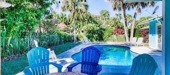 Charming dog-friendly home with waterview, pool, fast WiFi, & washer/dryer