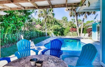 Charming dog-friendly home with waterview, pool, fast WiFi, & washer/dryer