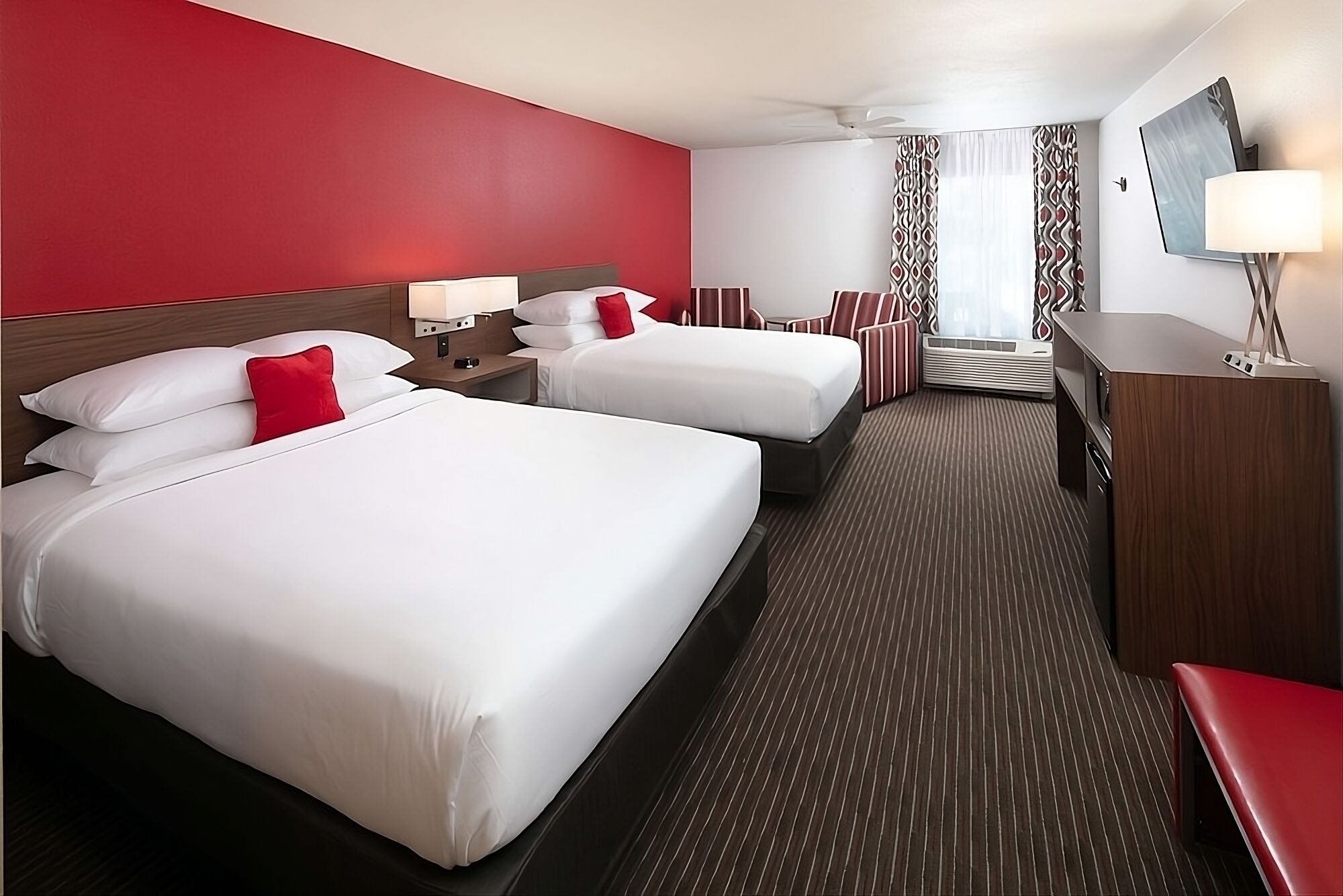 Get Ready for Adventure! Pets Allowed, Free Parking and Outdoor Pool Onsite!