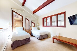 3 chambres, bureau, fer et planche à repasser, accès Internet