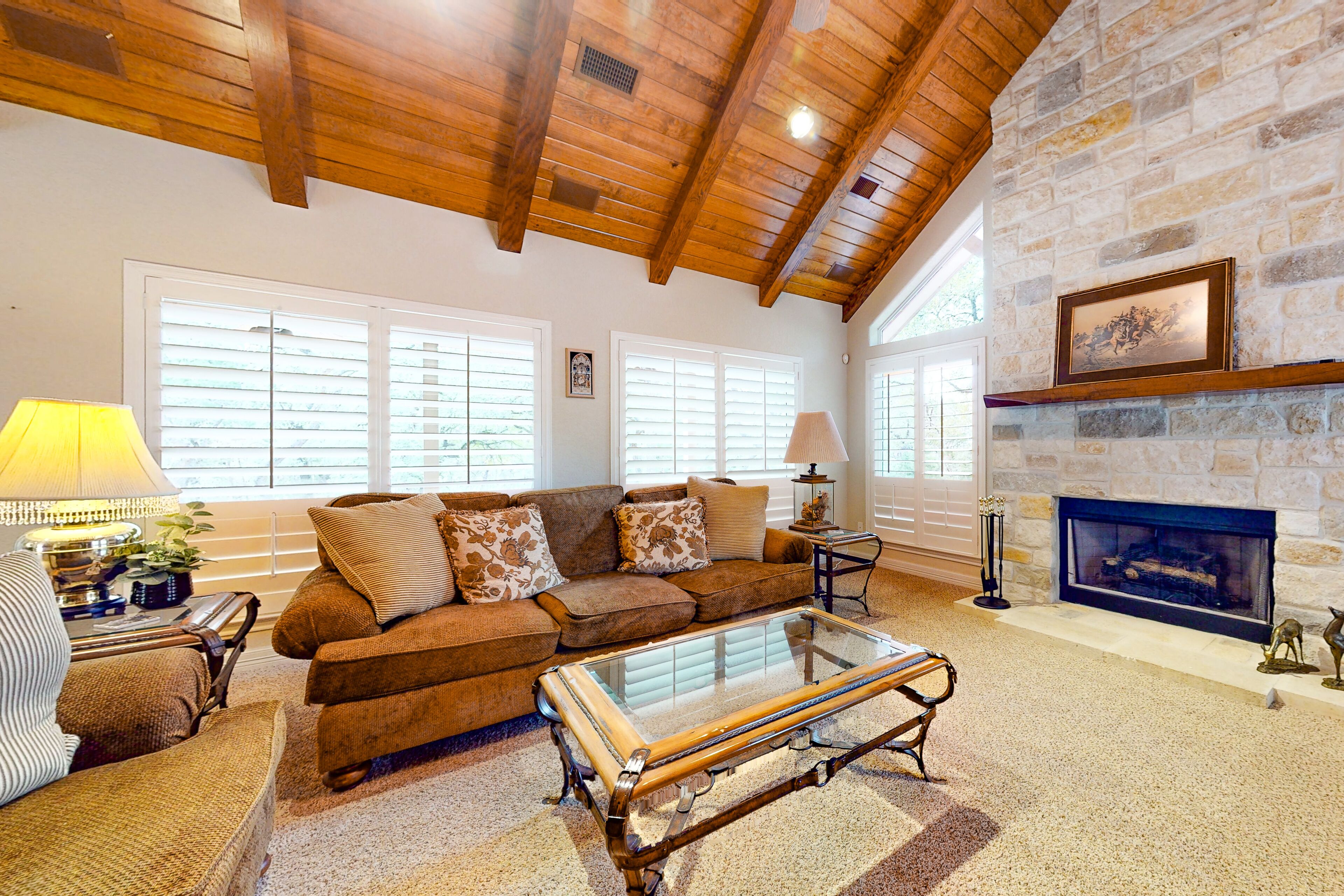 5-acre Hill Country home with views & outdoor entertaining - dog-friendly