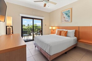 2 habitaciones, caja de seguridad en la habitación y escritorio 