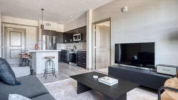 Televisión y estéreo