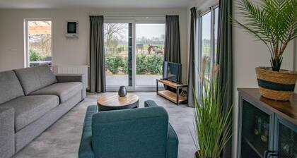 Cozy chalet at a quiet location, 7 km from the beach