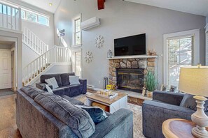 TV, fireplace, foosball, streaming services