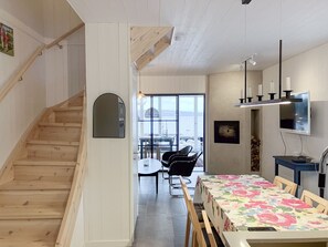 Dining - Fantastic location next to Lake Sommen (Ydre)