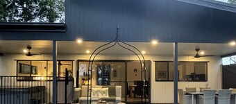 Charm and Character in leafy green suburb