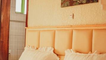 1 bedroom, blackout drapes, free WiFi, bed sheets