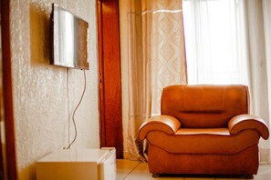 Apartment, 1 Schlafzimmer | Badezimmer | Dusche, Hausschuhe, Handtücher