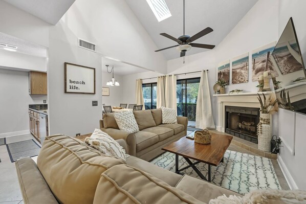 Unclassified image, 1 of 49, button