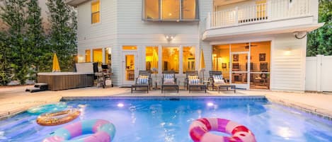 屋外プール、温水プール