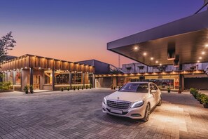 Parkir mandiri gratis