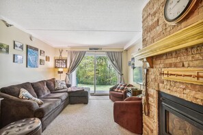 Condo, Multiple Beds (Whiffletree I1) | Living area - Whiffletree I1 (Killington)