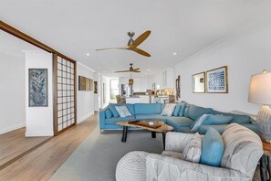 Condo, 1 King Bed (Keauhou Kona Surf and Racquet Club 5 ) | Interior