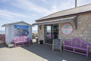 Cottage | Interior - Ty'n Lon (Dulas)