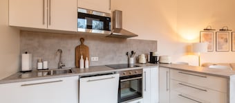 Casita Loft with 80 sqm (air-conditioned), with good transport connections