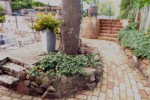 Property grounds - FeWo im Sahneröschen - for your good time in Magdeburg (Magdeburg)