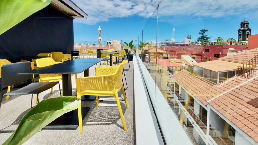 Atypicap Capsule Hostel