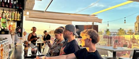 Snack-bar