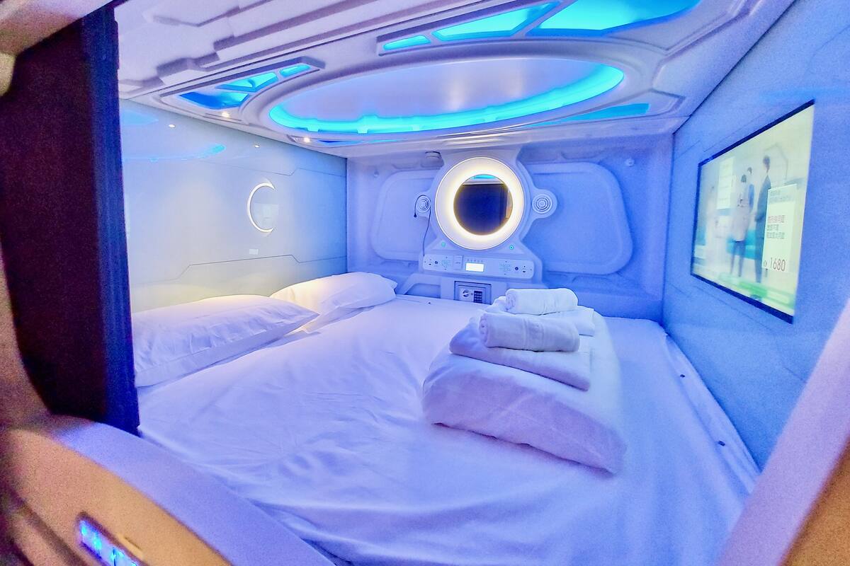 Down duvets, in-room safe, laptop workspace, free WiFi