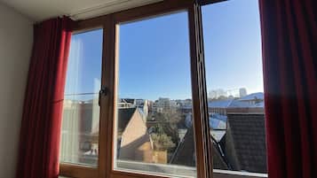 1 chambre, rideaux occultants, chambres insonorisées