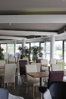 Buffet breakfast on weekends (EUR 16 per person)