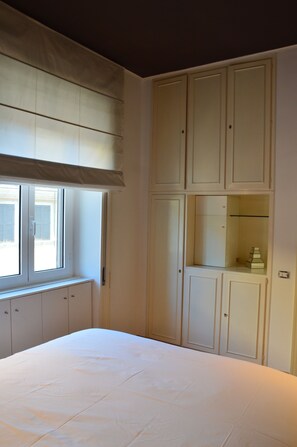 3 Schlafzimmer, Bügeleisen/Bügelbrett, Reisekinderbett, kostenloses WLAN