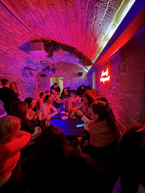 Birthday party area - Le Maje Hostel (Montpellier)