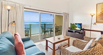 Pono Kai Resort B304, Oceanfront, Walk to Town, Steps to Beach, AC