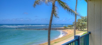 Pono Kai Resort B304, Oceanfront, Walk to Town, Steps to Beach, AC