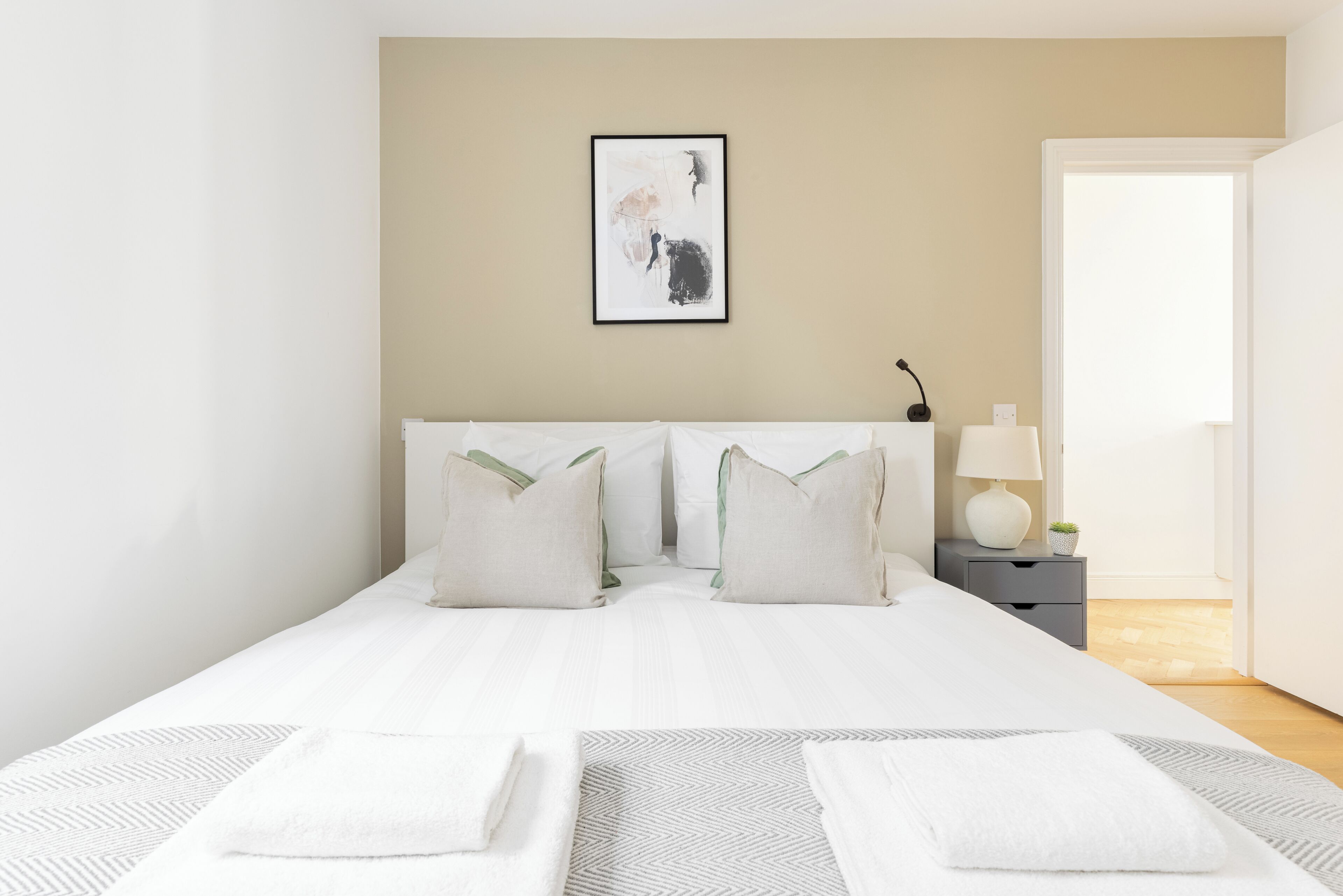Appartement | 2 chambres, literie hypoallergénique, fer et planche à repasser