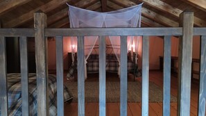 2 bedrooms, iron/ironing board, travel crib, WiFi - Accommodation 'La Torre' in a renovated late 19th century country house (Piemonte)