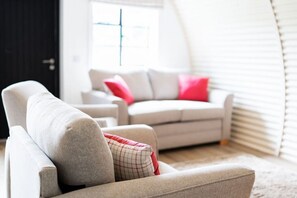 Apartment | 2 bedrooms - Hut 36 at Cultybraggan Camp (Crieff)