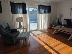 スマートテレビ、書庫