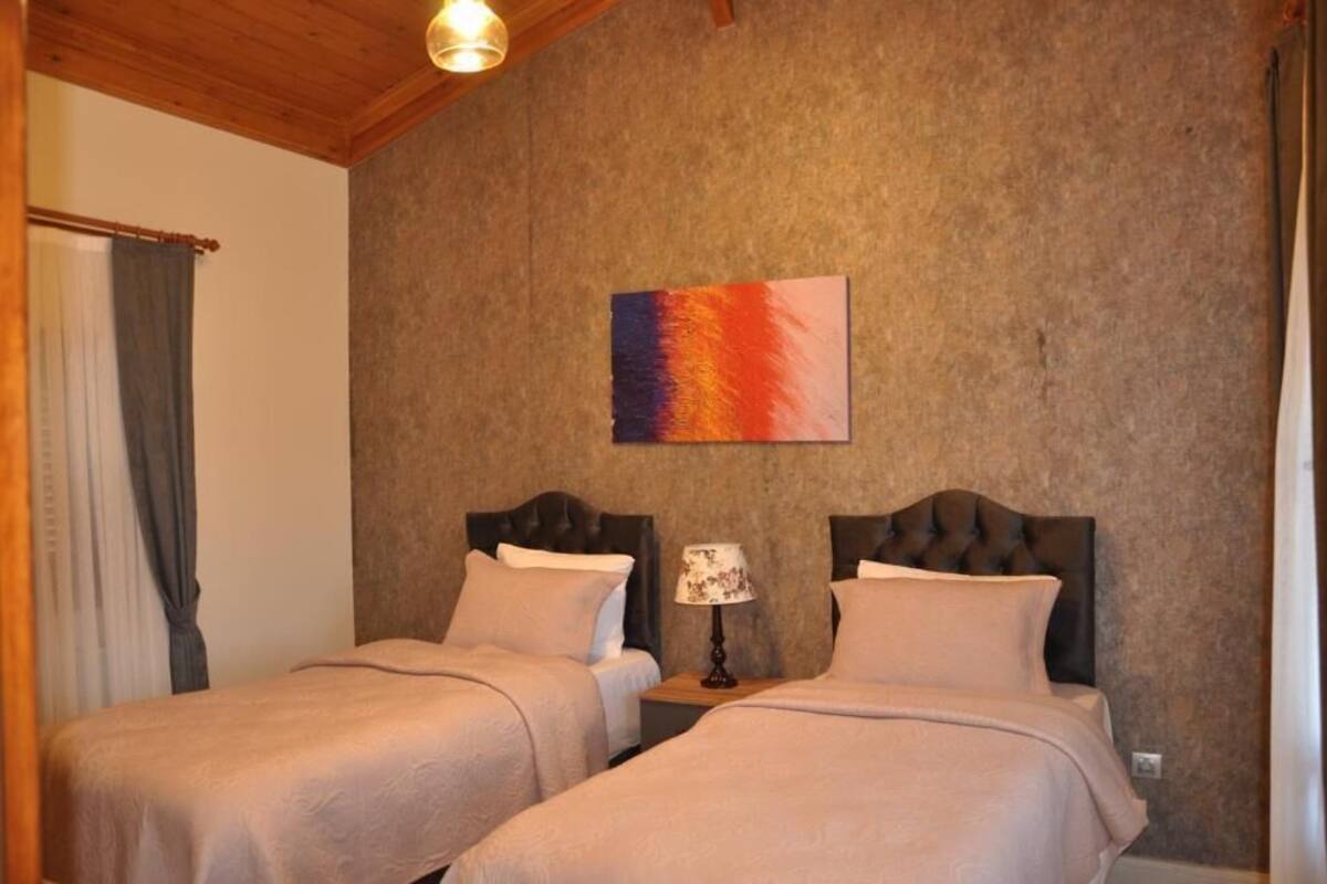 Ropa de cama de alta calidad, wifi gratis y ropa de cama 