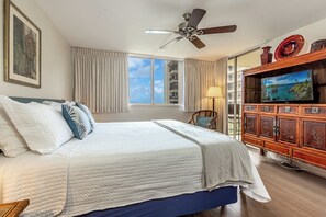 1 bedroom, iron/ironing board, free WiFi, bed sheets - Royal Kahana 407! Great location and ocean views! (Lahaina)