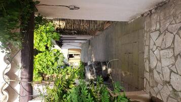 Enceinte de lâhĂ©bergement