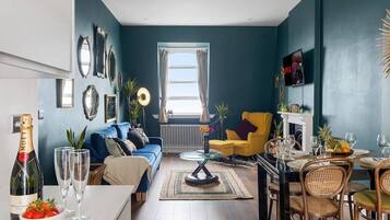 TV, books