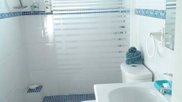 Shower, towels