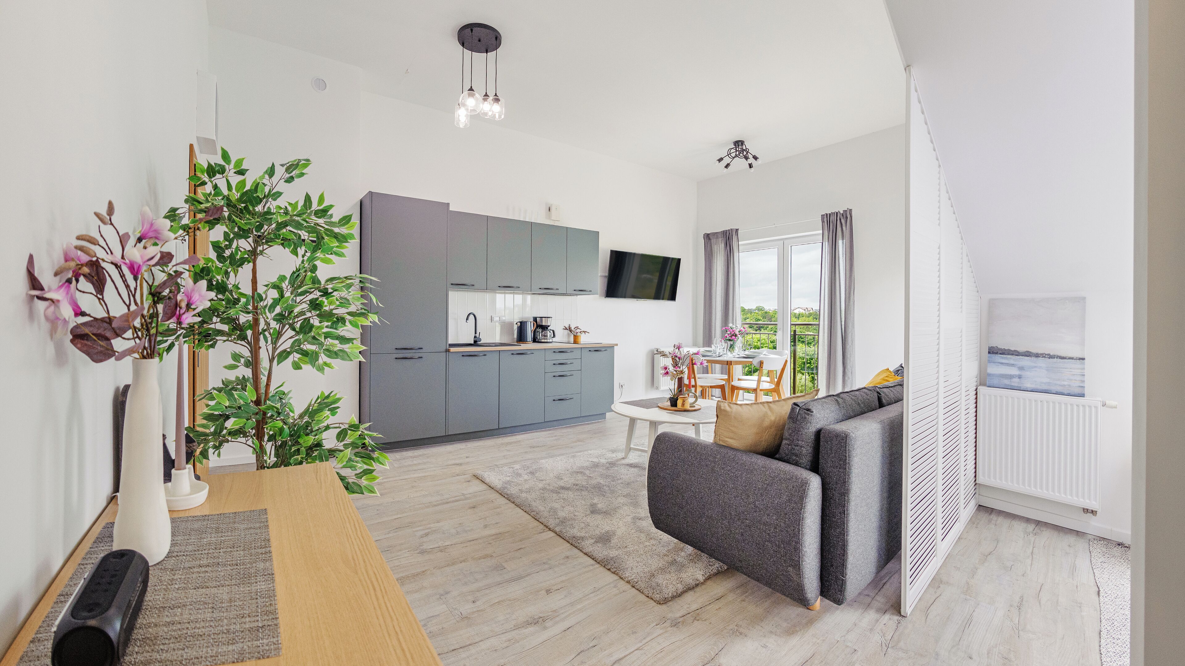 Studio (B 24) | Living area | Flat-screen TV