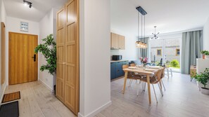 Appartement (B 4) | Restauration dans la chambre
