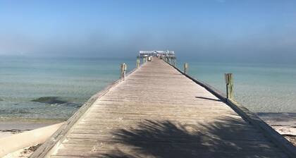 Large 4 BD with heated pool near Anna Maria Island and IMG
